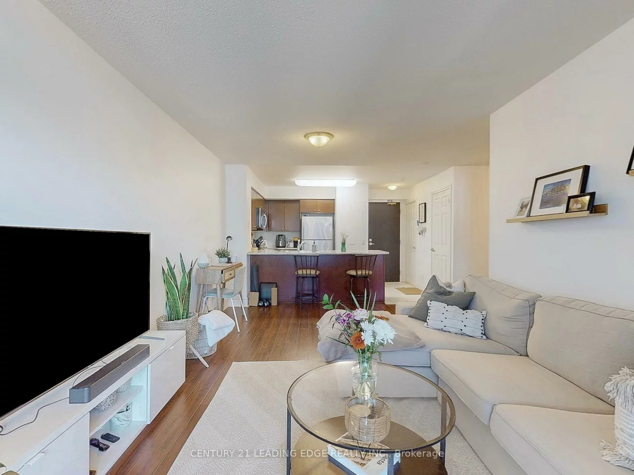 30, Grand Trunk, Waterfront Communities C1, Toronto
