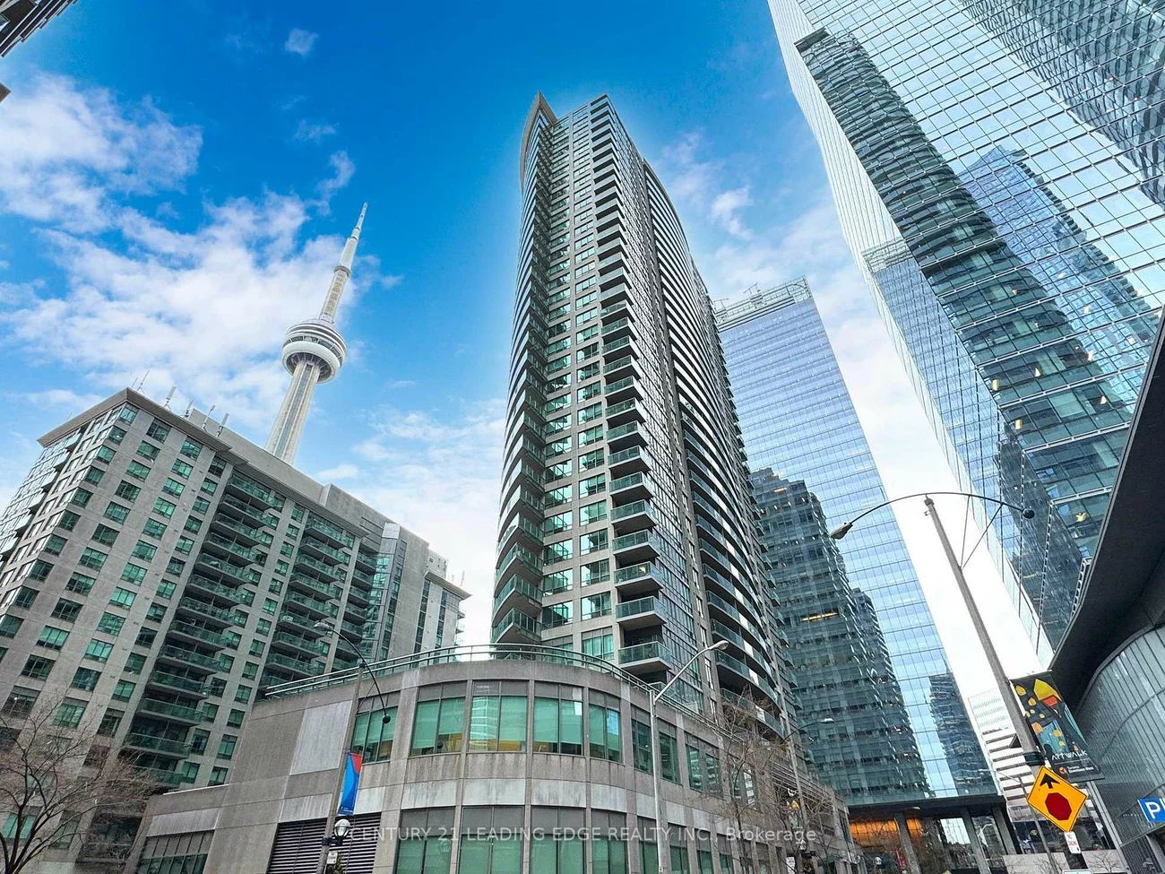 30, Grand Trunk, Waterfront Communities C1, Toronto