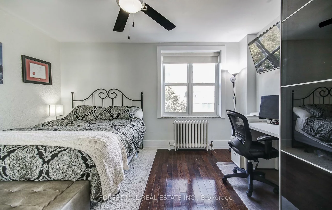 2603, Bathurst, Forest Hill North, Toronto