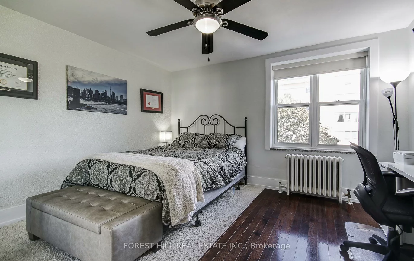 2603, Bathurst, Forest Hill North, Toronto