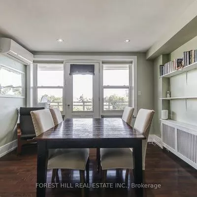 2603, Bathurst, Forest Hill North, Toronto