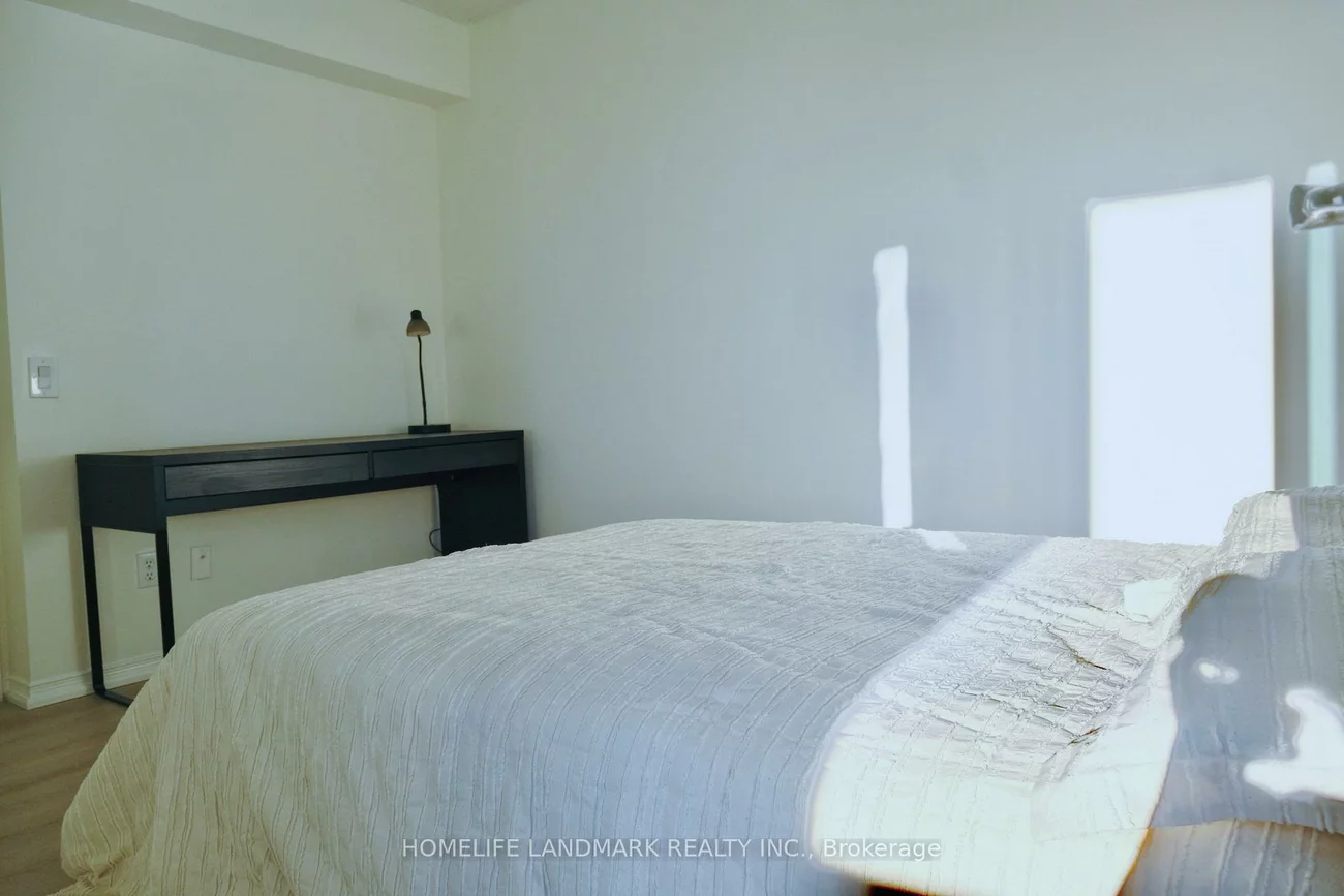 750, Bay, Bay Street Corridor, Toronto