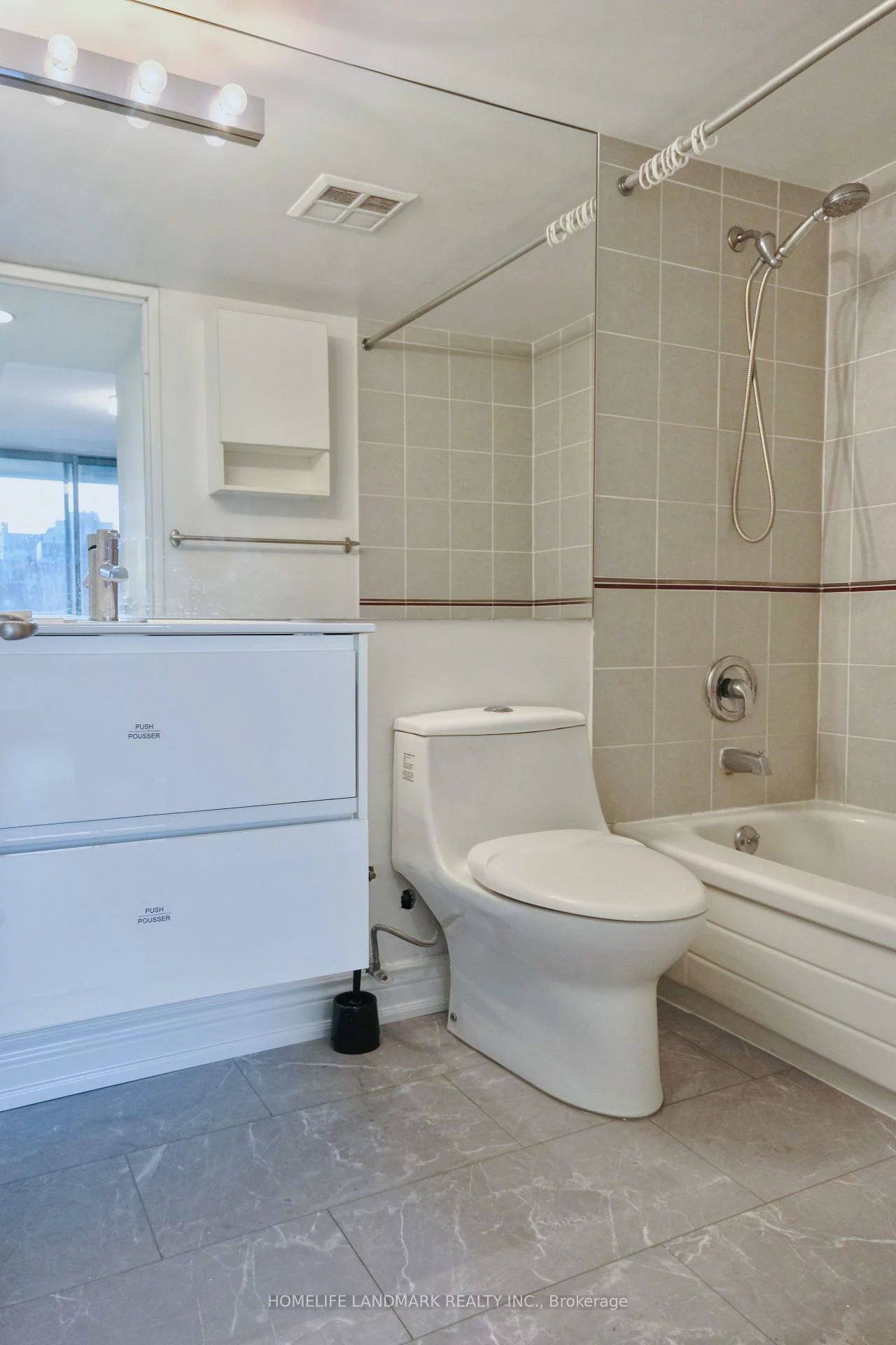 750, Bay, Bay Street Corridor, Toronto