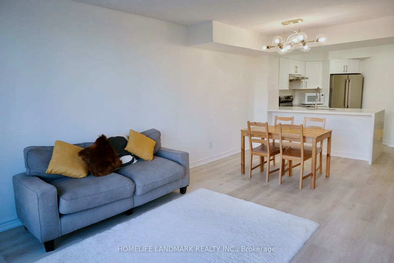 750, Bay, Bay Street Corridor, Toronto