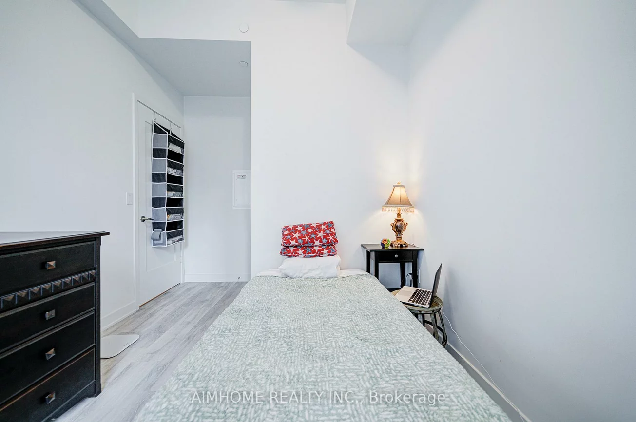 70, Princess, Moss Park, Toronto