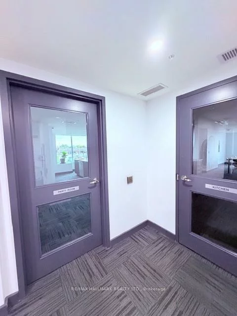 3237, Bayview, Bayview Woods-Steeles, Toronto