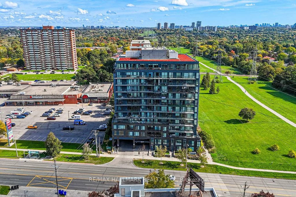 3237, Bayview, Bayview Woods-Steeles, Toronto