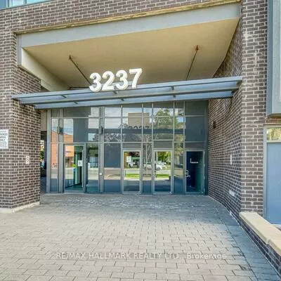 3237, Bayview, Bayview Woods-Steeles, Toronto