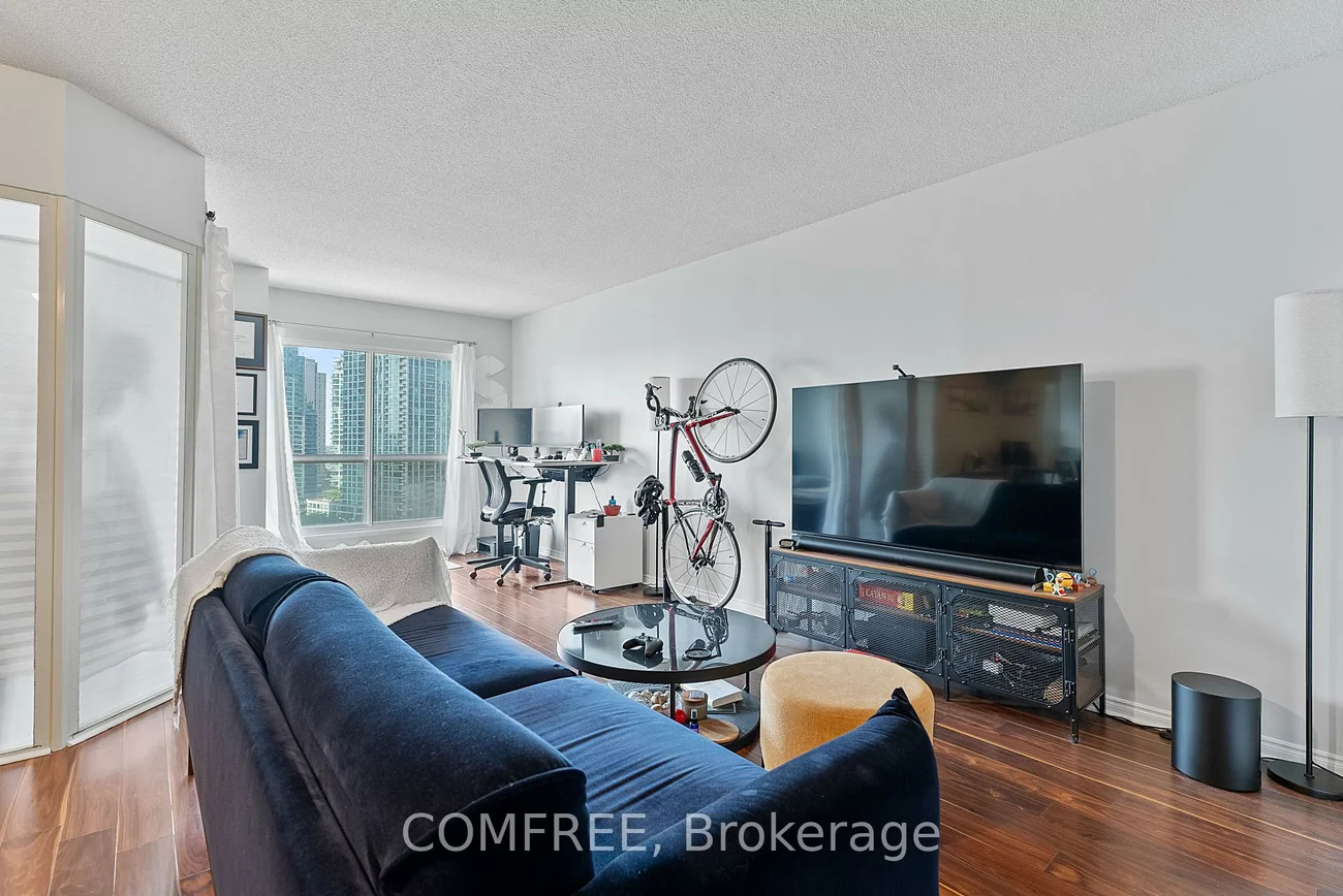 25, The Esplanade, Waterfront Communities C8, Toronto