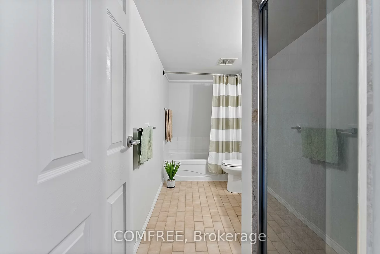 25, The Esplanade, Waterfront Communities C8, Toronto