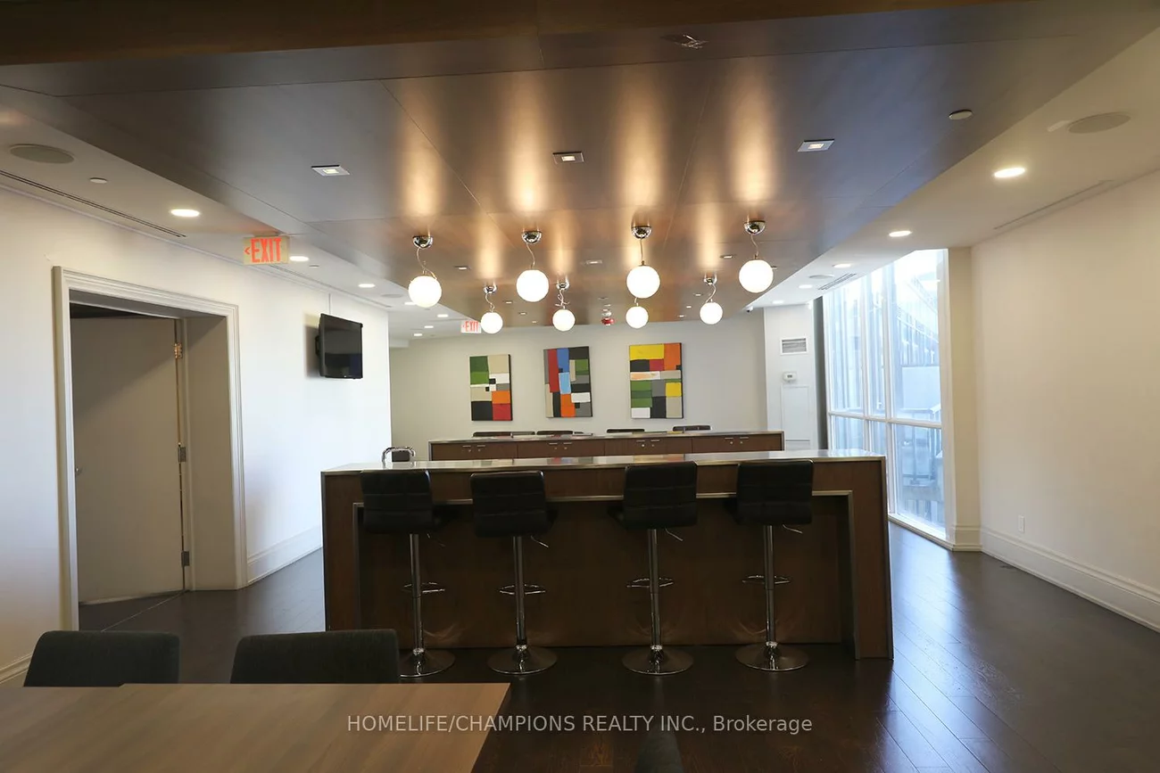 20, Bruyeres, Waterfront Communities C1, Toronto