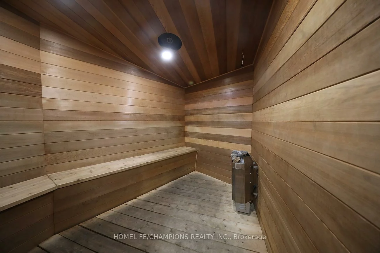 20, Bruyeres, Waterfront Communities C1, Toronto