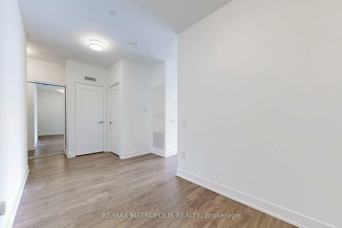 20, Inn On The Park, Banbury-Don Mills, Toronto