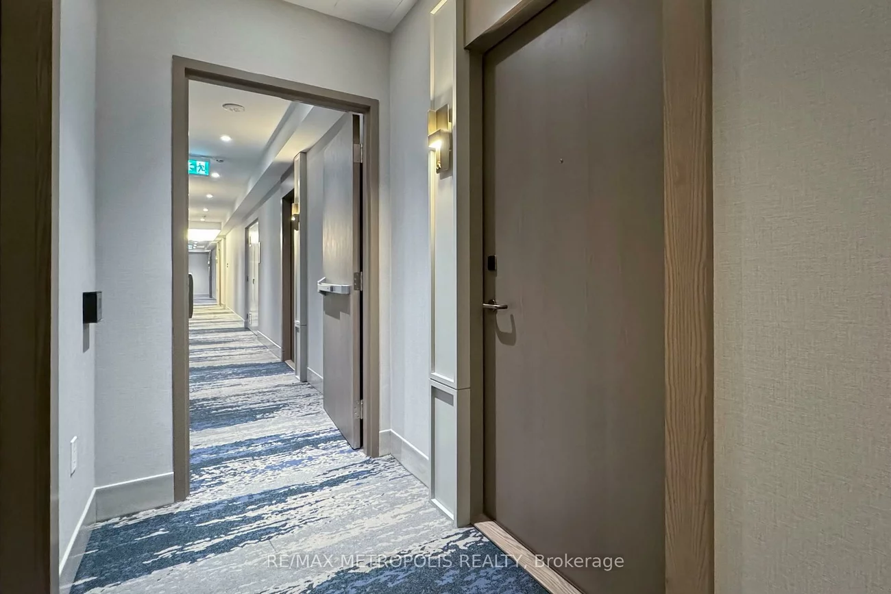 20, Inn On The Park, Banbury-Don Mills, Toronto