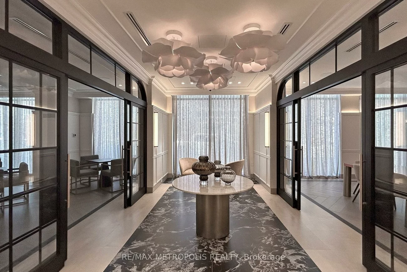 20, Inn On The Park, Banbury-Don Mills, Toronto