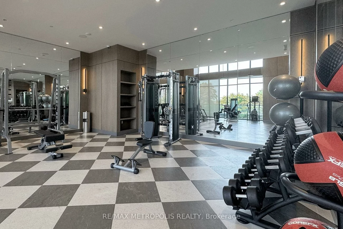 20, Inn On The Park, Banbury-Don Mills, Toronto