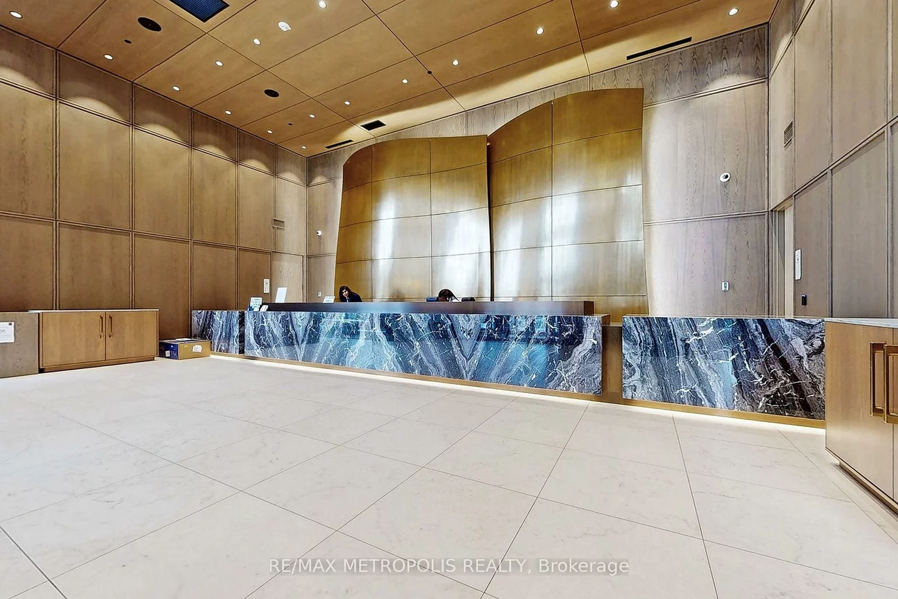 20, Inn On The Park, Banbury-Don Mills, Toronto