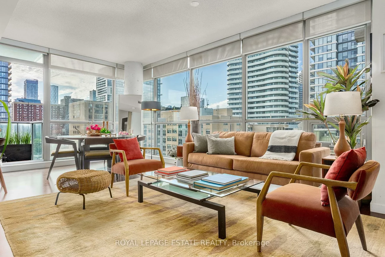 281, Mutual, Church-Yonge Corridor, Toronto