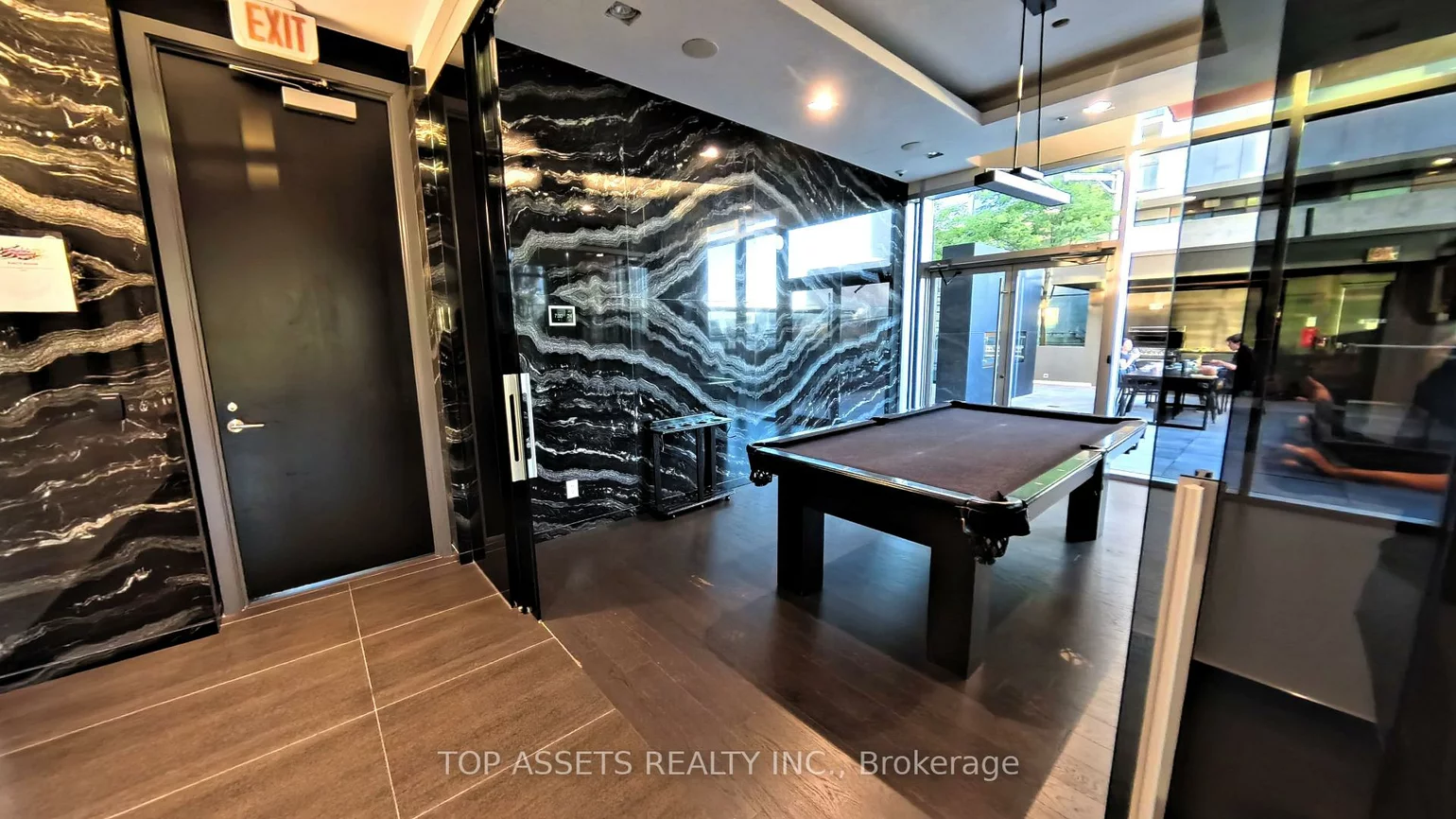 318, Richmond, Waterfront Communities C1, Toronto