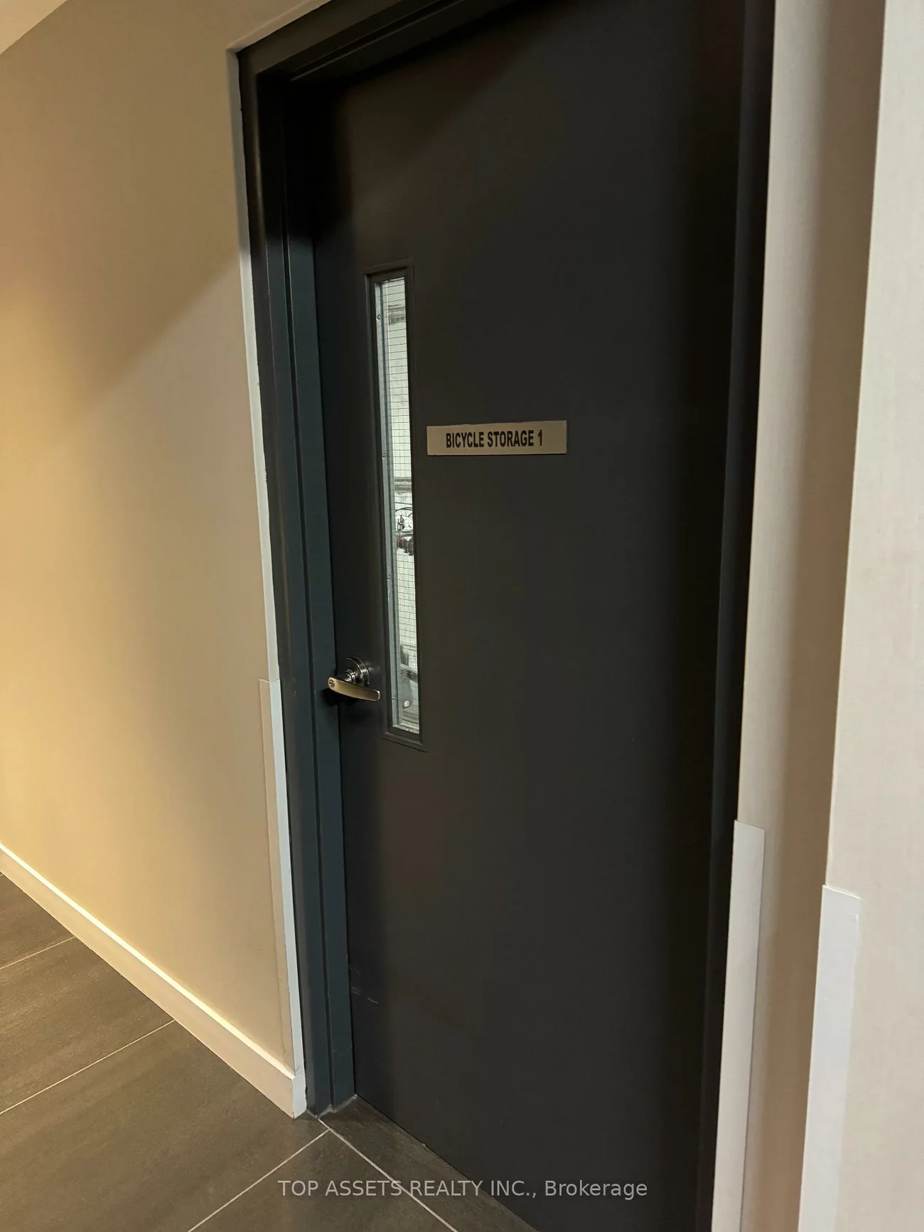 318, Richmond, Waterfront Communities C1, Toronto