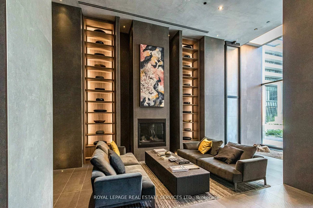 55, Charles, Church-Yonge Corridor, Toronto