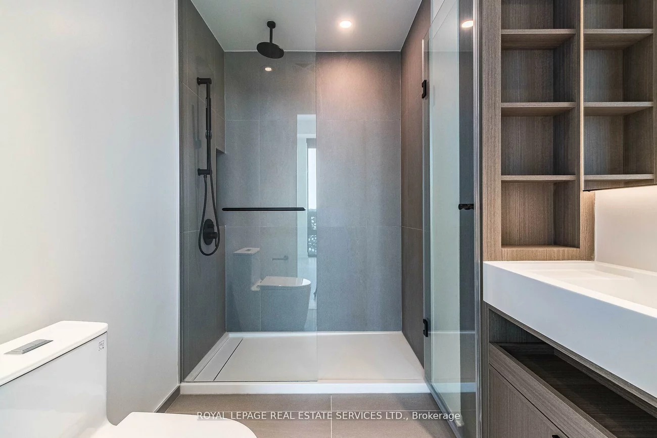 55, Charles, Church-Yonge Corridor, Toronto