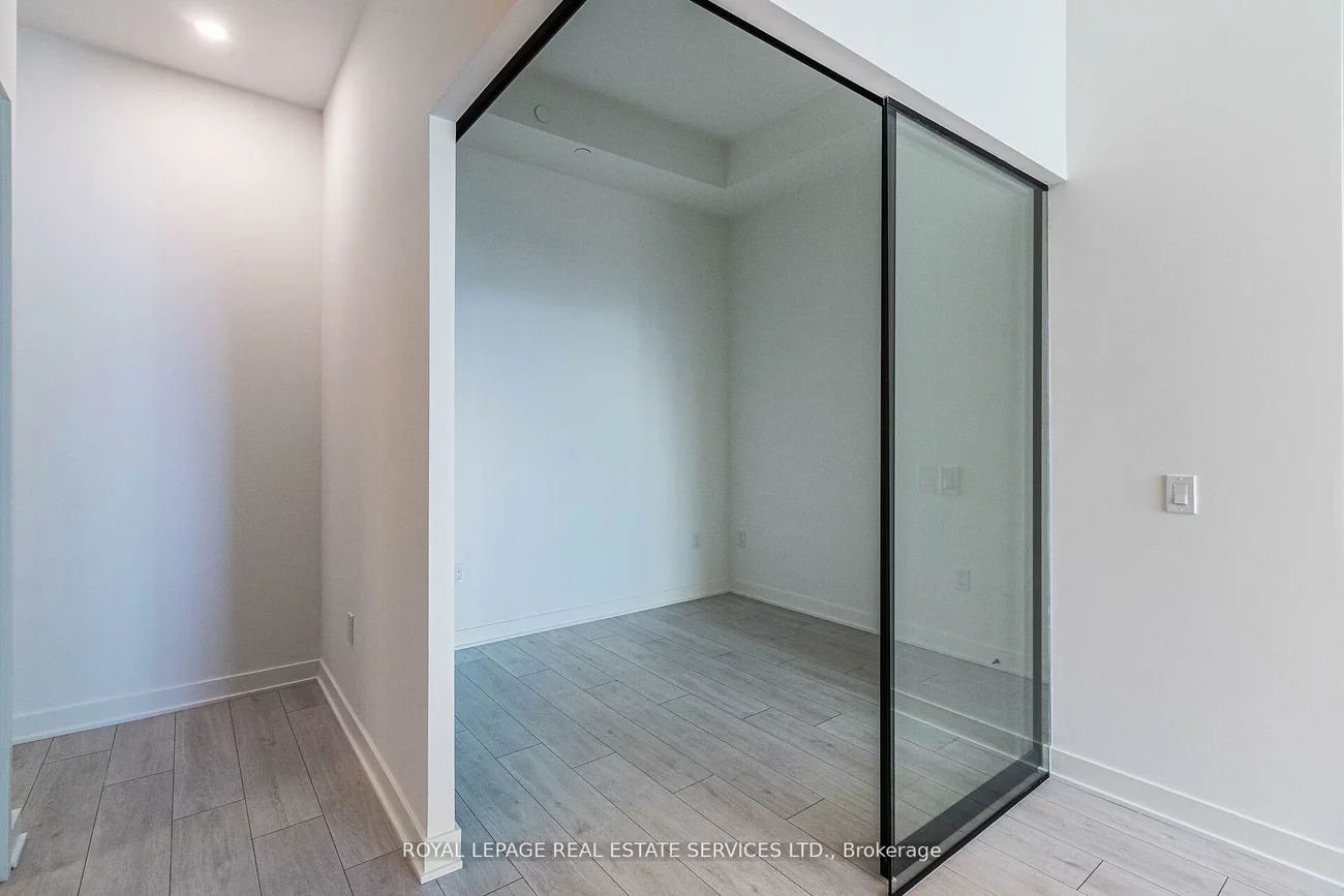 55, Charles, Church-Yonge Corridor, Toronto