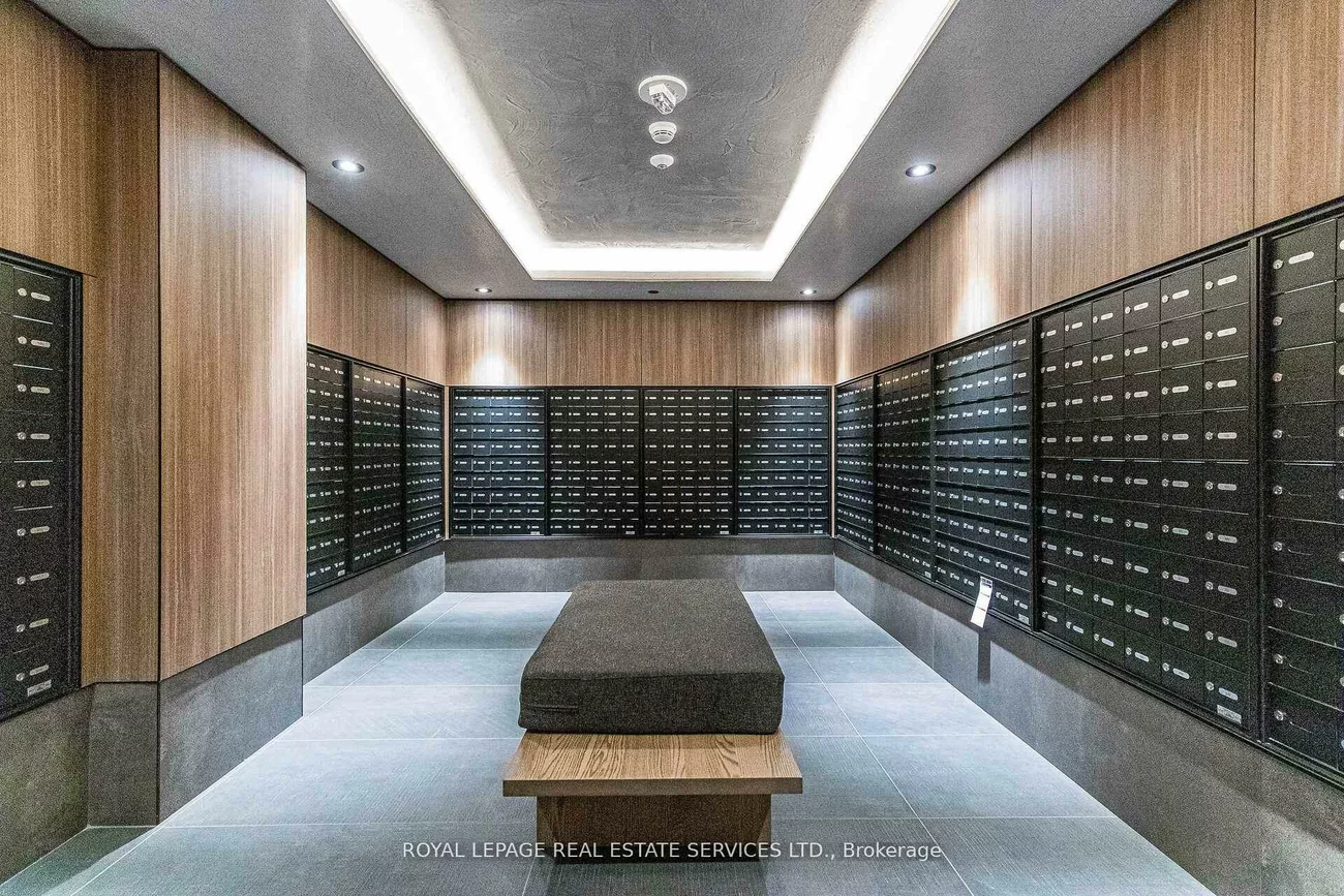 55, Charles, Church-Yonge Corridor, Toronto