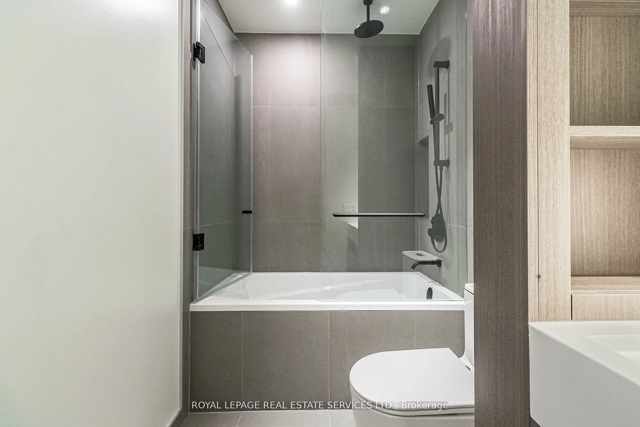 55, Charles, Church-Yonge Corridor, Toronto