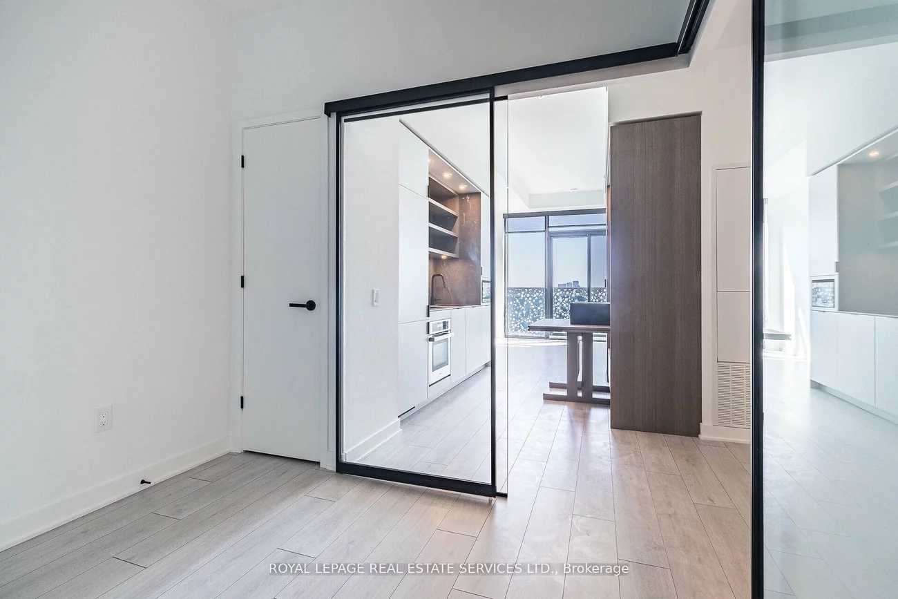 55, Charles, Church-Yonge Corridor, Toronto