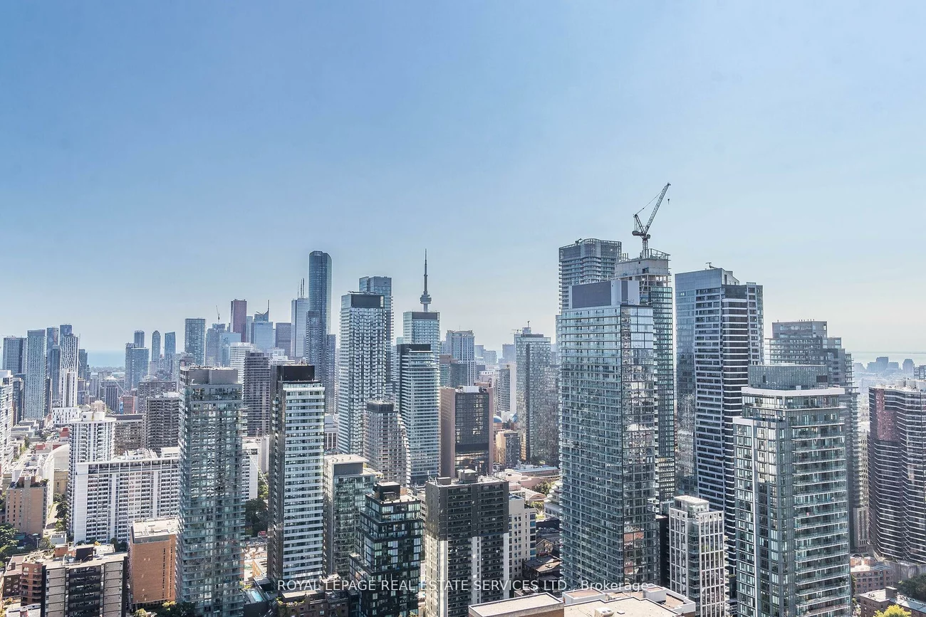 55, Charles, Church-Yonge Corridor, Toronto