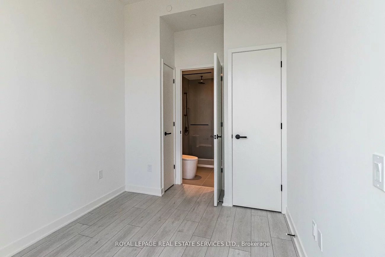 55, Charles, Church-Yonge Corridor, Toronto