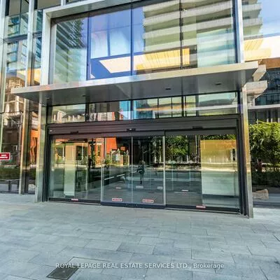 55, Charles, Church-Yonge Corridor, Toronto