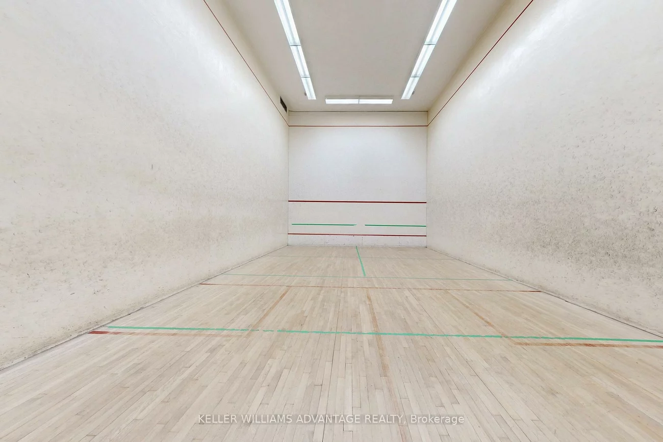 35, Church, Church-Yonge Corridor, Toronto