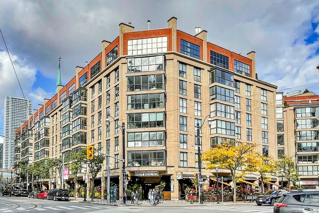 35, Church, Church-Yonge Corridor, Toronto