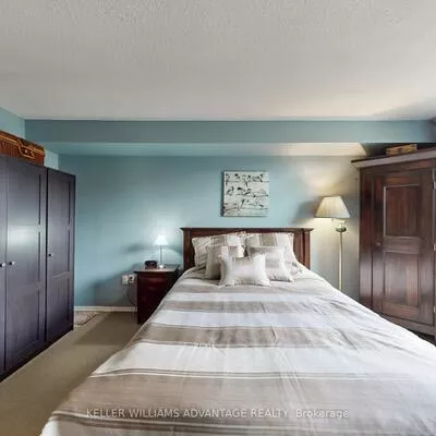 35, Church, Church-Yonge Corridor, Toronto