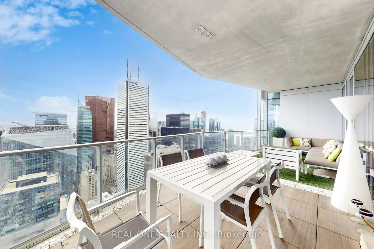 180, UNIVERSITY, Bay Street Corridor, Toronto