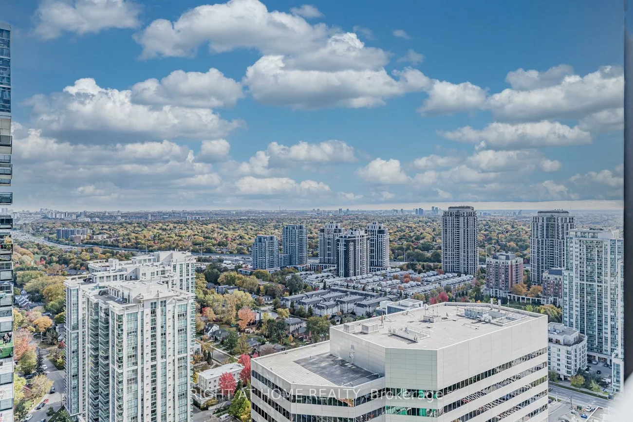 9, Bogert, Lansing-Westgate, Toronto