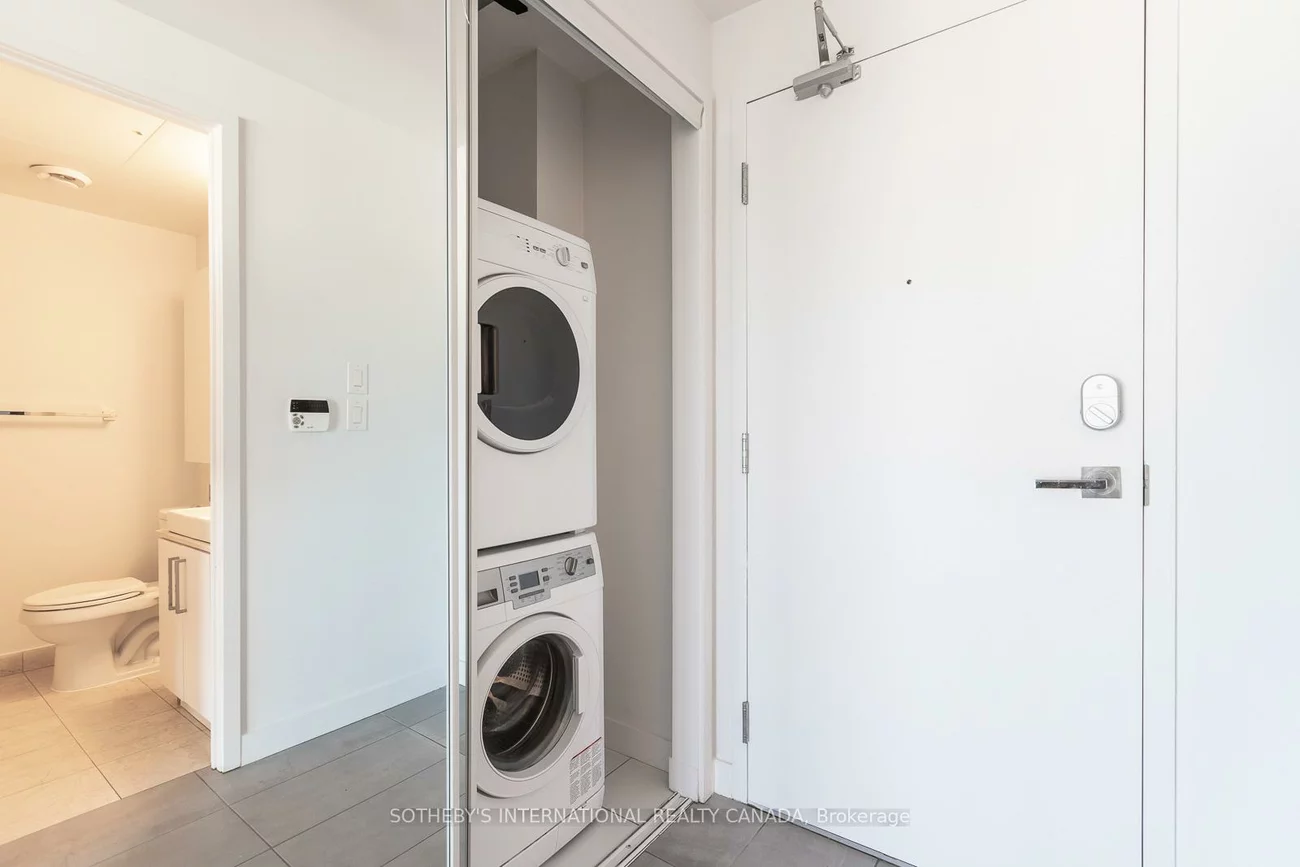 12, York, Waterfront Communities C1, Toronto