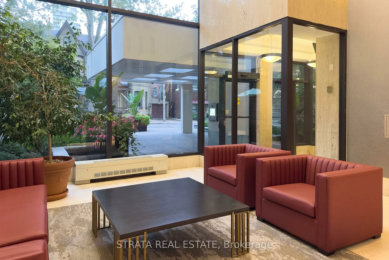 86, Gloucester, Church-Yonge Corridor, Toronto