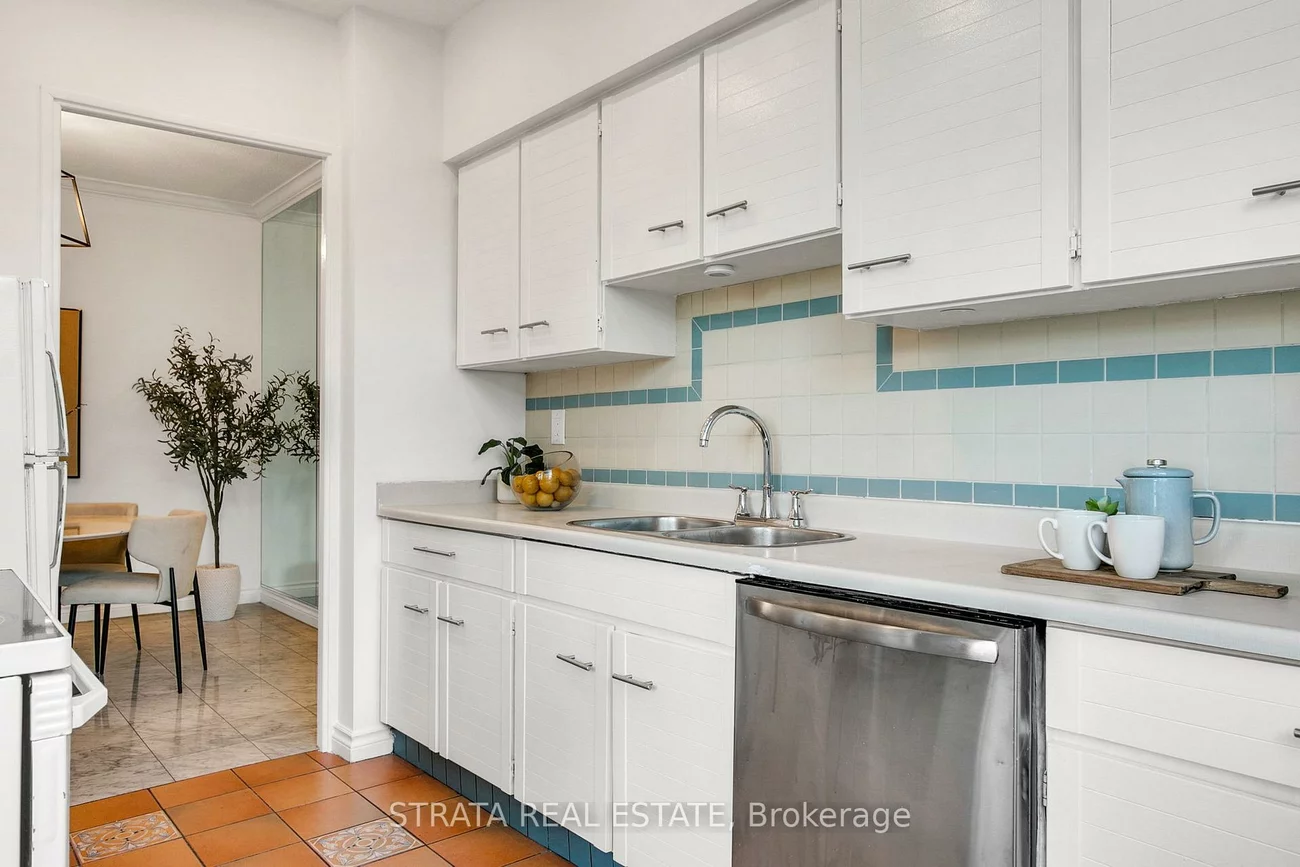 86, Gloucester, Church-Yonge Corridor, Toronto