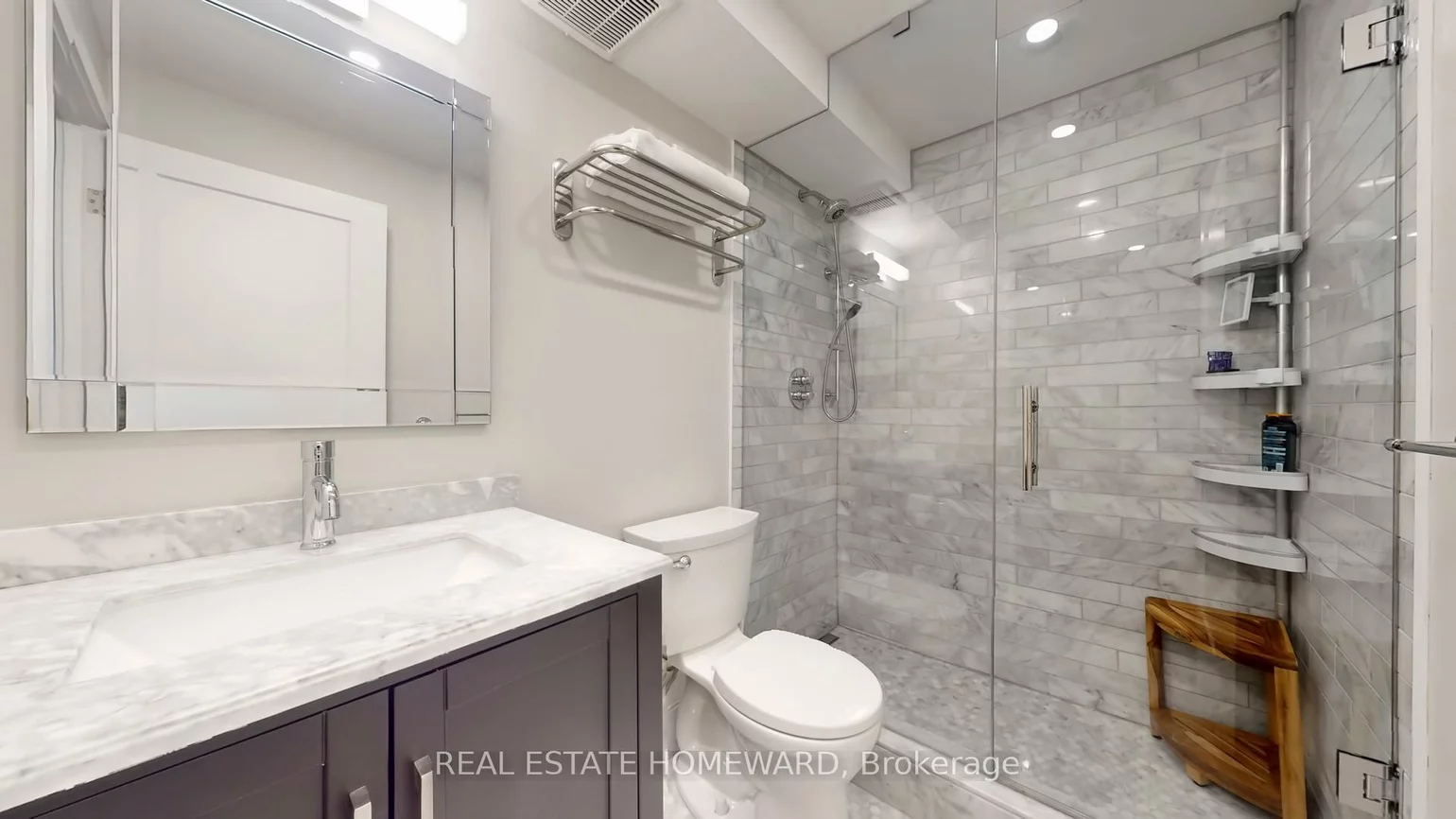 77, Maitland, Cabbagetown-South St. James Town, Toronto