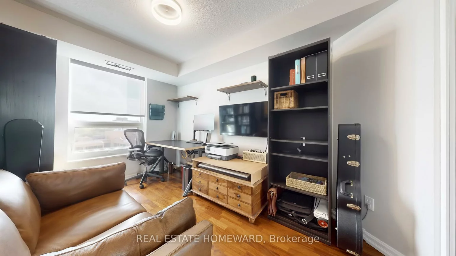 77, Maitland, Cabbagetown-South St. James Town, Toronto