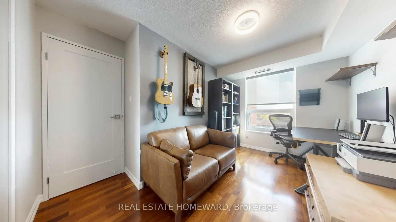 77, Maitland, Cabbagetown-South St. James Town, Toronto