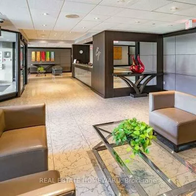 77, Maitland, Cabbagetown-South St. James Town, Toronto