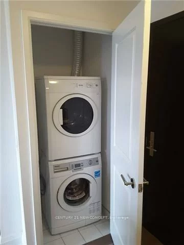 1080, Bay, Bay Street Corridor, Toronto