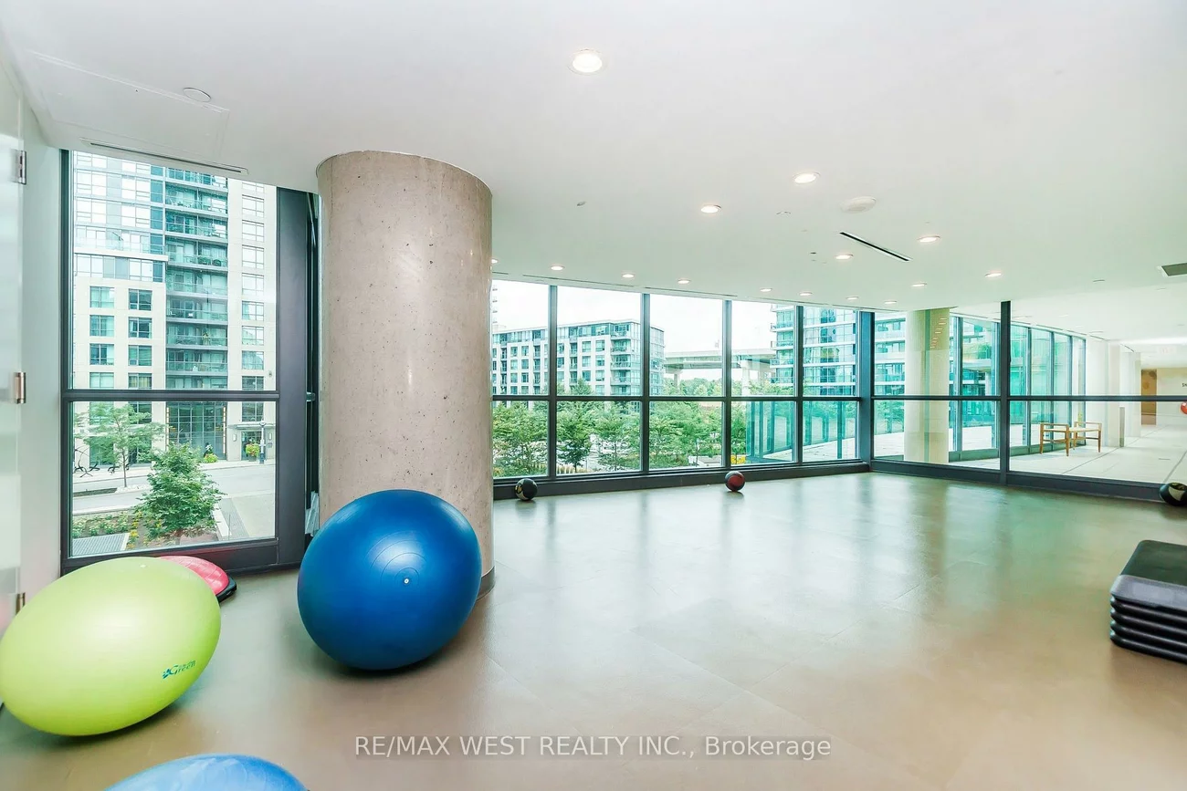 209, Fort York, Niagara, Toronto