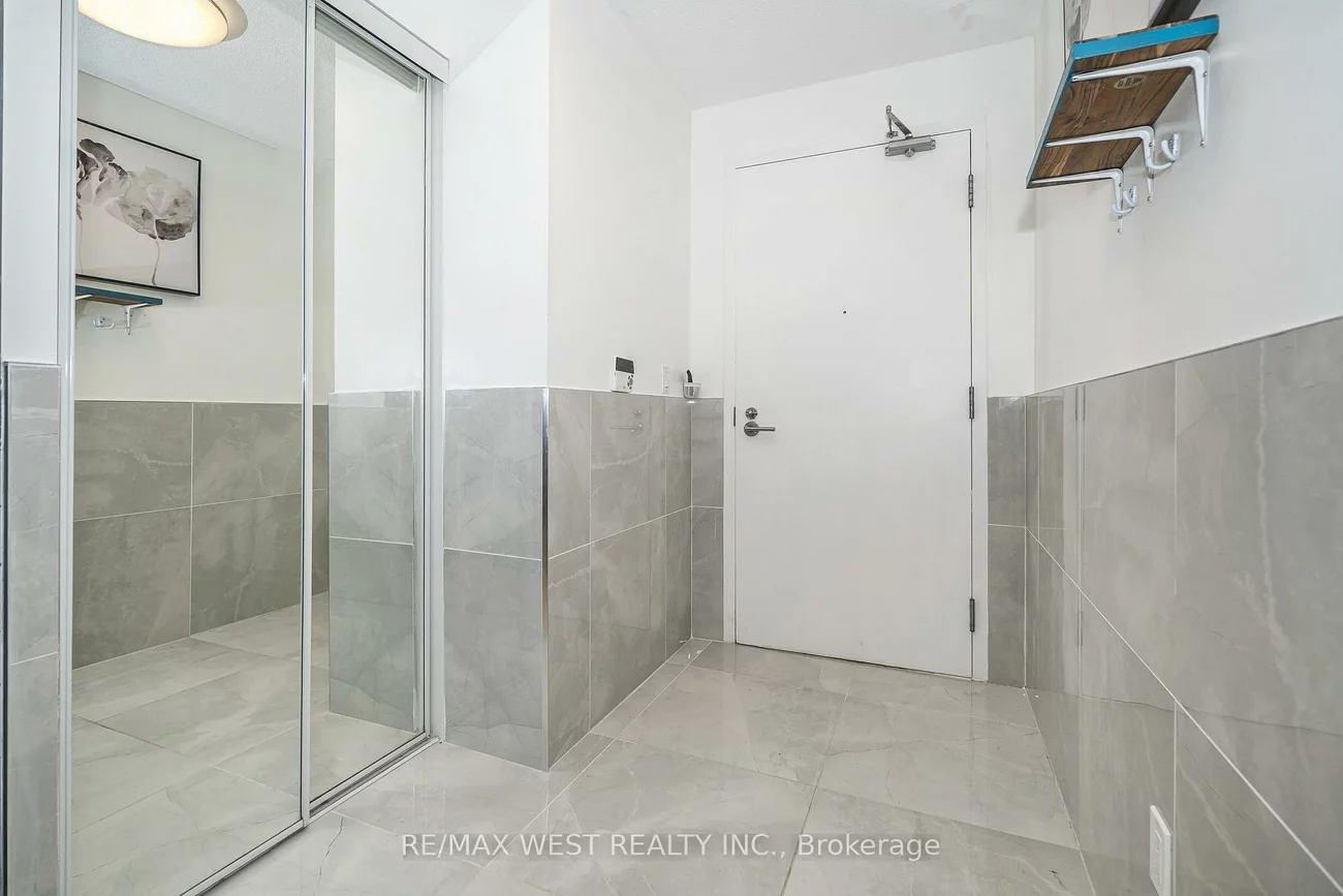 209, Fort York, Niagara, Toronto