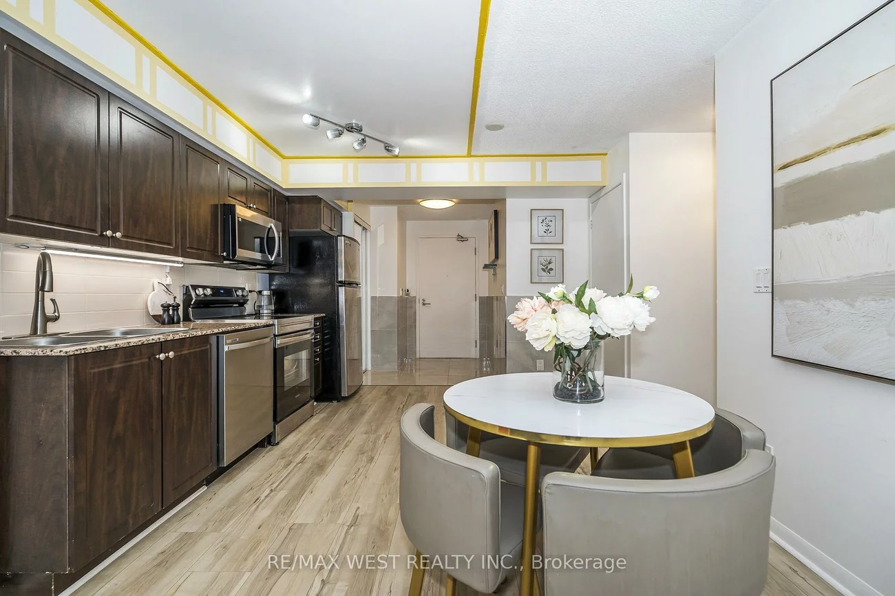 209, Fort York, Niagara, Toronto