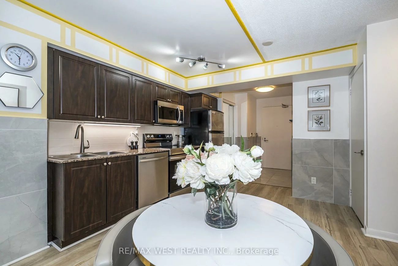 209, Fort York, Niagara, Toronto